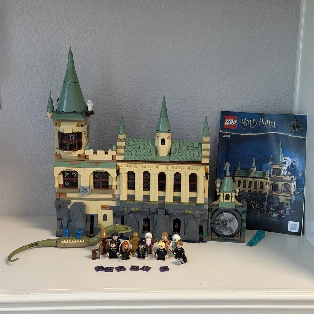 LEGO Harry Potter Hogwarts Chamber of Secrets 76389 Incomplete W/Manual No Box